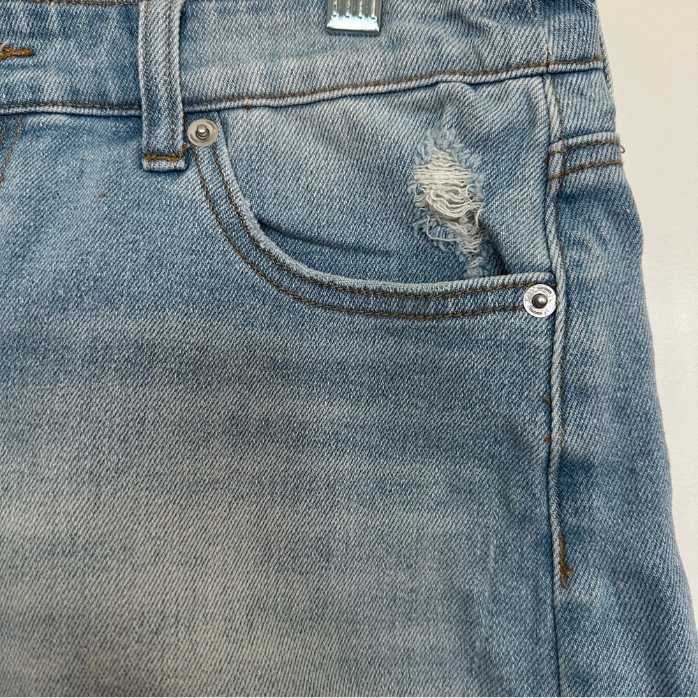 Blue Jean Shorts Distressed Frayed Hem - Picture 3 of 8
